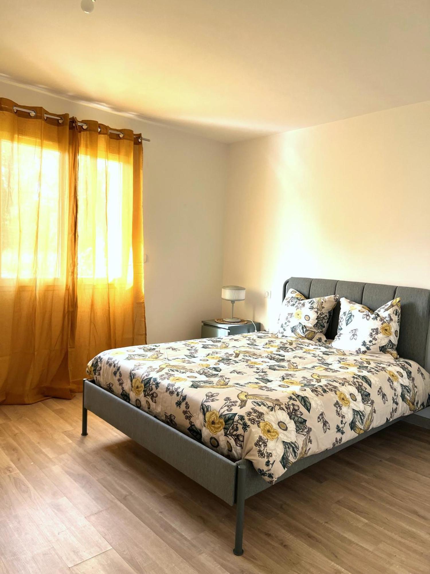 L'Ephemere Moissac Ngoại thất bức ảnh